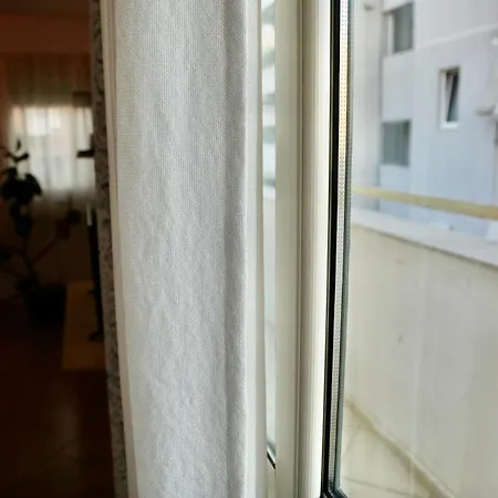 The Bllok Spot Apartament *