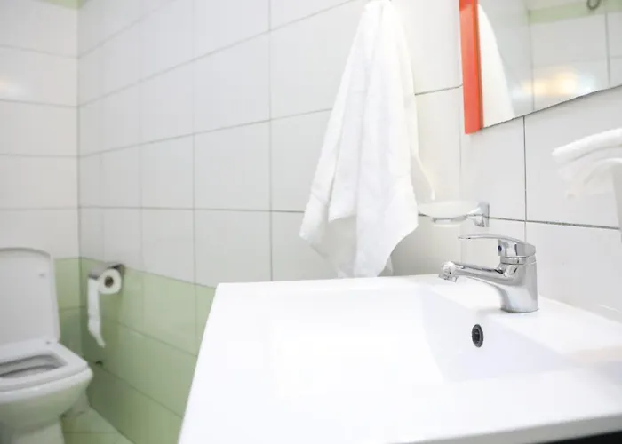 The Bllok Spot טיראנה