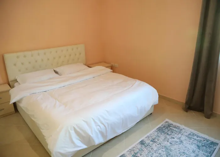 Apartmán The Bllok Spot Tirana